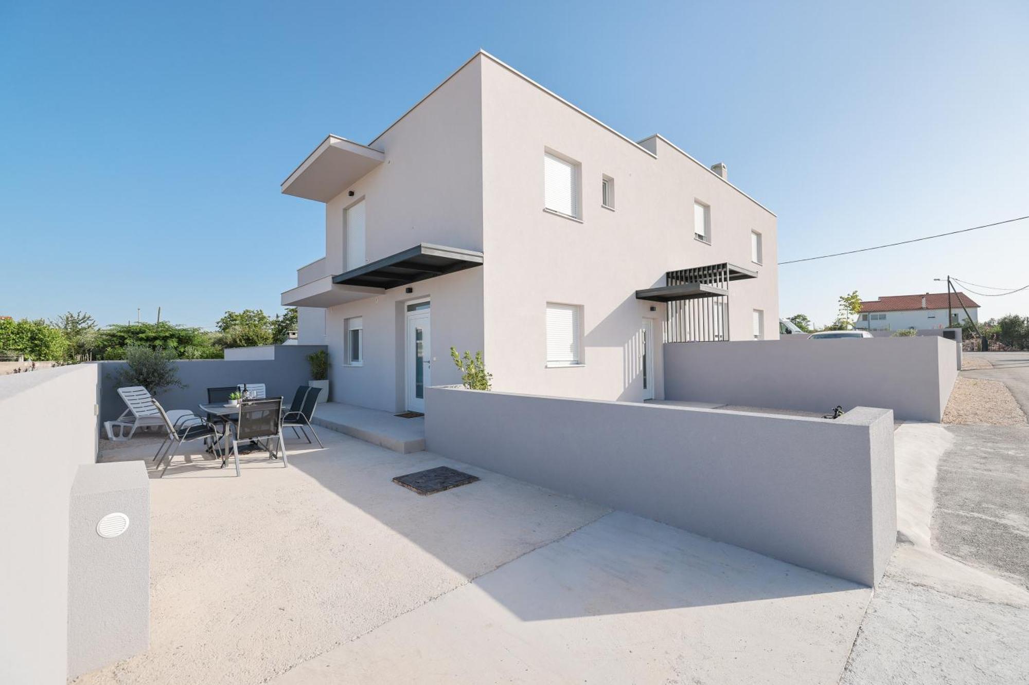Duo Soles - Apartments With Private Parking Near Zadar Murvica  Екстер'єр фото