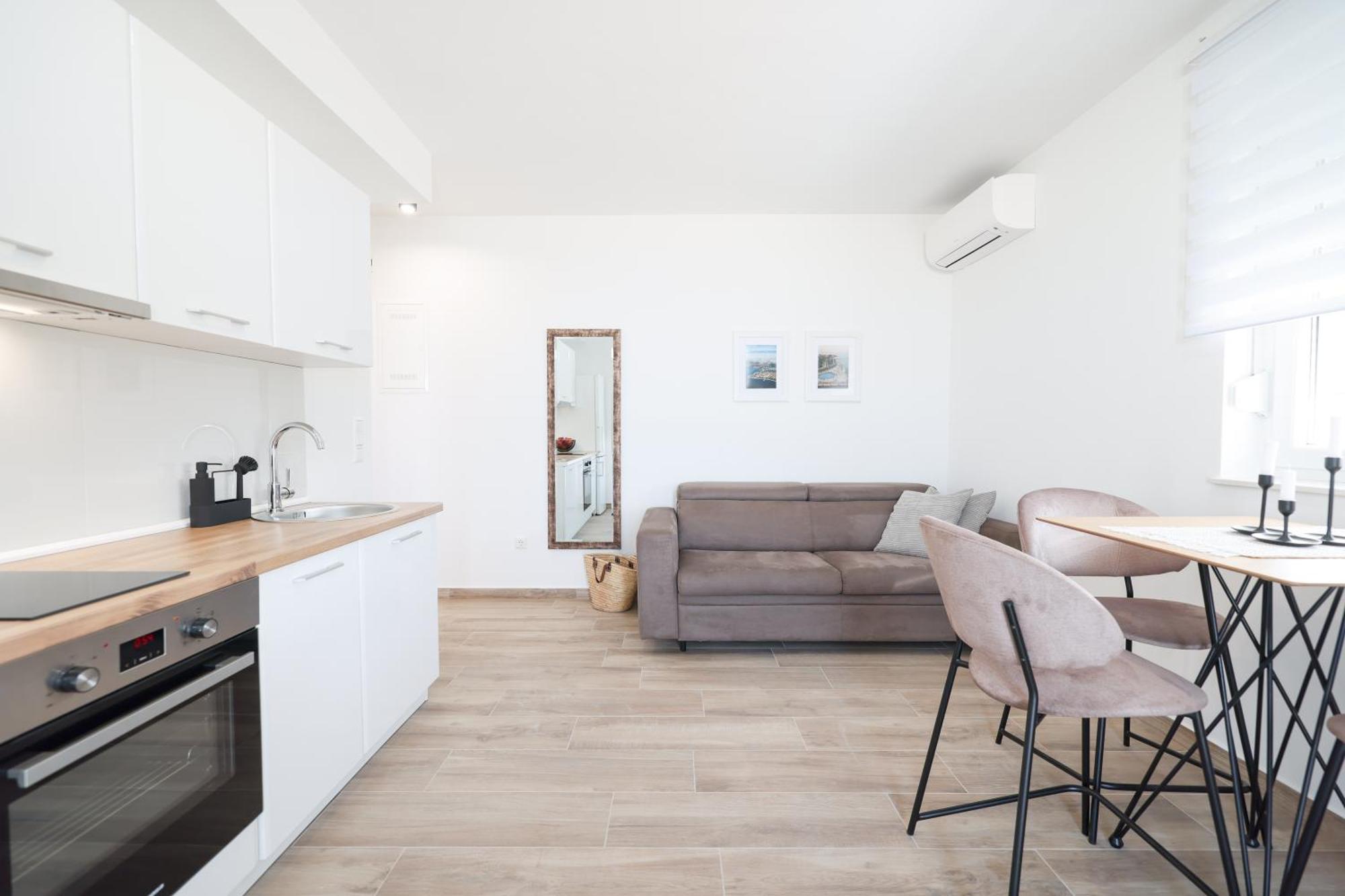 Duo Soles - Apartments With Private Parking Near Zadar Murvica  Екстер'єр фото